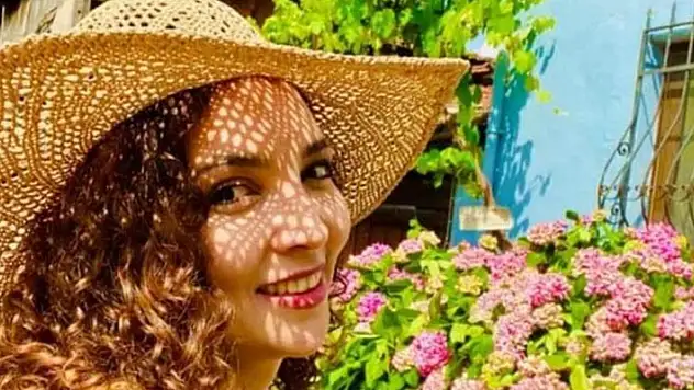 Konya'da kazada ağır yaralanan 8 aylık hamile hemşire hayatını kaybetti
