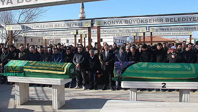 Konya'da kazada ölen doktor çift toprağa verildi