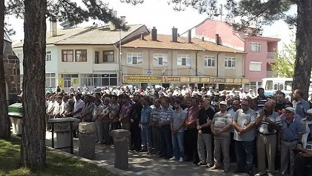 Konya'da kazada yaralanan sürücü hayatını kaybetti