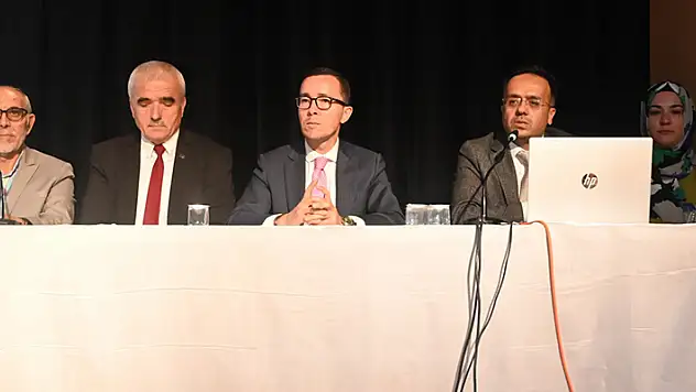 Konya'da Kenevir Bilgilendirme Toplantısı yapıldı