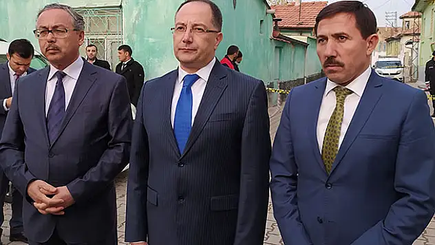 Konya'da kerpiç evin çöktüğü bölgede yıkılması gereken 12 binanın tespiti yapıldı