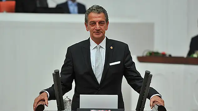 Konya'da kiraz üreticisinin mağduriyeti meclis gündeminde