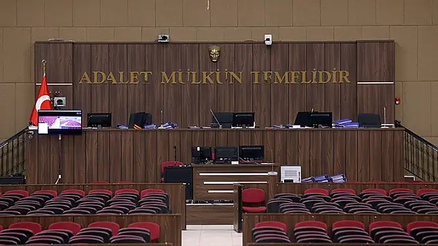 Konya'da kız arkadaşı için 'kendi kendini vurdu' diyen sanığa 9 yıl 27 ay hapis cezası verildi
