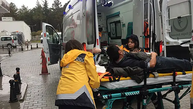 Konya'da kolunu pres makinesine sıkıştıran işçi yaralandı