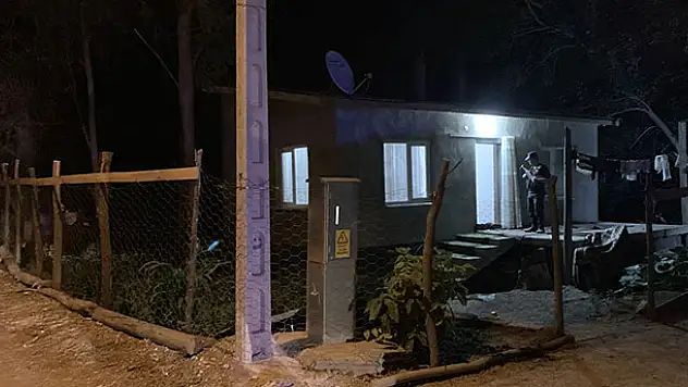 Konya'da komşular arasında silahlı kavga: 1'i çocuk 3 yaralı 