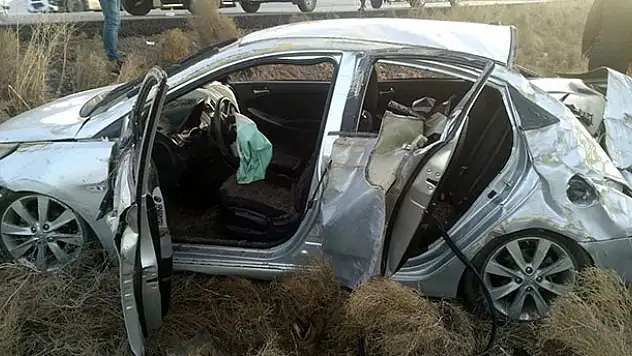 Konya'da kontrolden çıkan otomobil takla attı: 8 yaralı