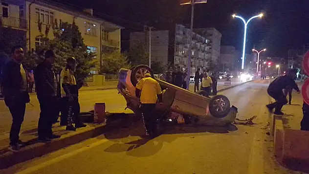 Konya'da kontrolden çıkan otomobil takla attı: 1 yaralı