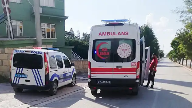 Konya'da kontrolden çıkan üç tekerlekli elektrikli bisiklet devrildi: 3 yaralı
