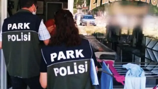 Konya'da koronavirüs tedbirlerine uymayan kuaförler de cezalardan nasibi aldı! 52 kişisel bakım salonuna 47 bin 450 lira ceza