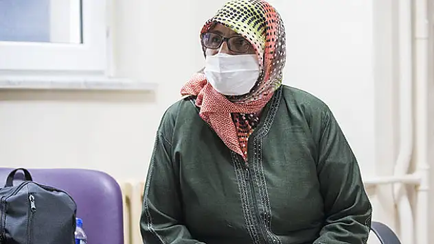 Konya'da koronavirüsü yenen 55 yaşındaki hipertansiyon hastası taburcu edildi