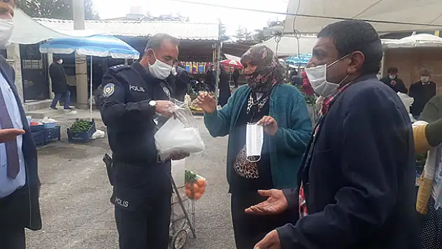 Konya'da Kovid-19 tedbirlerine uymayan 5 kişiye para cezası verildi