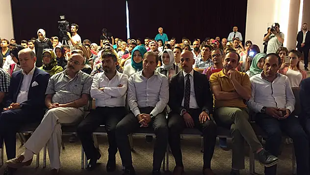 Konya'da kuaförlere saç simülasyonu eğitimi