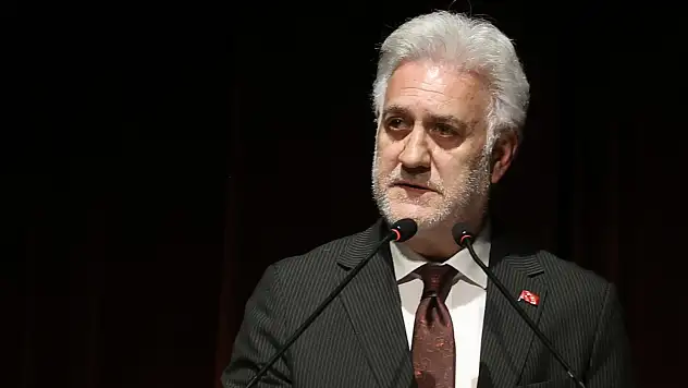 Konya'da kültür şöleni! 18. Bin Nefes Bir Ses Festivali başladı