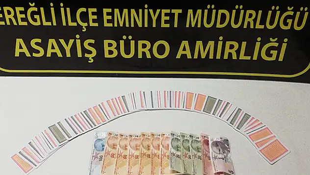 Konya'da kumar oynayan 5 kişi kumar yakalandı, araması olan 2 kişi gözaltına alındı