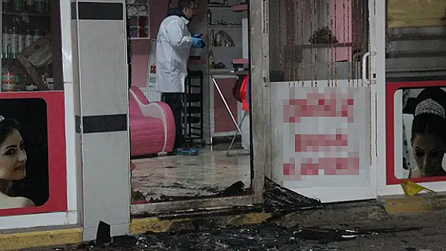 Konya'da kundakçılar kaçarken cep telefonunu düşürdü