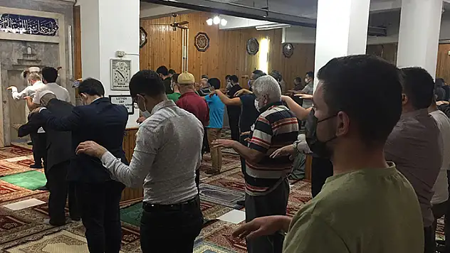 Konya'da kuraklığa karşı camilerde yağmur duası edildi
