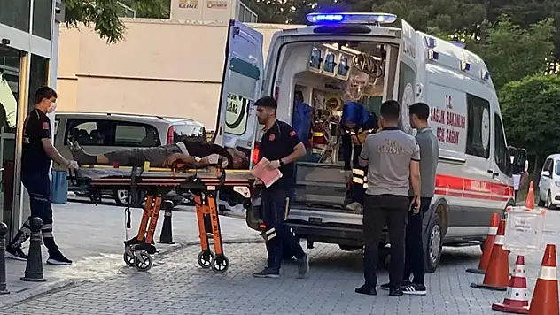 Konya'da kurbanlık koyunu yakalamak isterken düşen vatandaş hastanelik oldu
