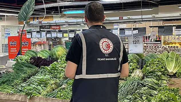 Konya'da marketlerde fiyat ve etiket denetimi yapıldı
