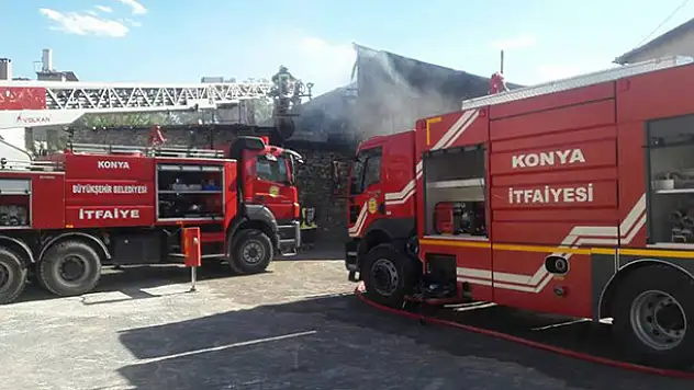 Konya'da metruk evde yangın