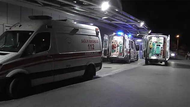 Konya'da motosiklet kazasında 3 kişi yaralandı 
