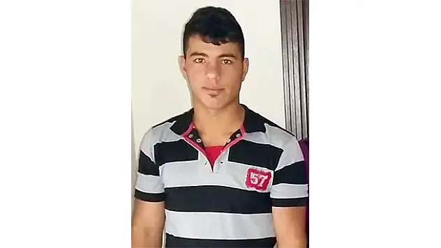 Konya'da motosiklet koyun sürücüsüne daldı: 1 ölü, 1 yaralı