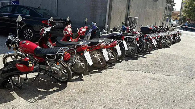 Konya'da motosiklet ve elektrikli bisiklet hırsızları yakalandı