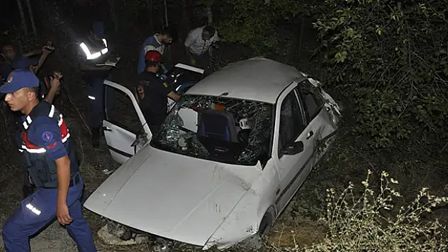 Konya'da motosikletle otomobil çarpıştı: 10 yaralı