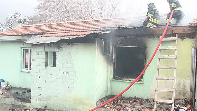 Konya'da müstakil evde yangın paniği