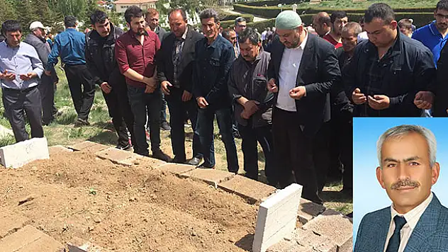 Konya'da oğlu tarafından öldürülen adam toprağa verildi
