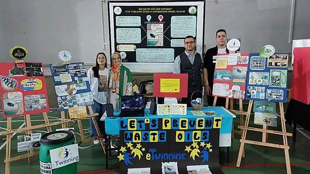 Konya'da öğrenciler atık yağların çevreyi kirletmemesi için proje hazırladı
