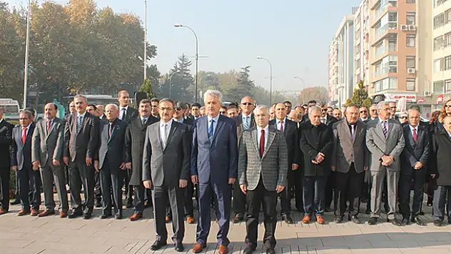 Konya'da öğretmenler günü kutlamaları