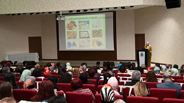 Konya'da öğretmenler sıfır atık çalışmaları hakkında bilgilendirildi 