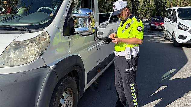 Konya'da okullar mercek altında! Polis ekipleri harekete geçti