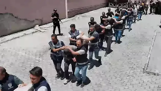 Konya'da operasyon! 102 kişi yakalandı
