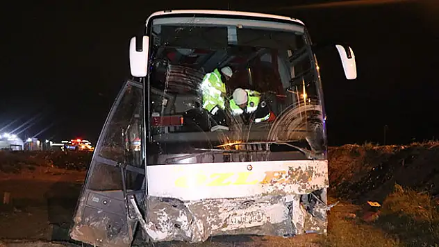 Konya'da otobüs kazası: 18 yaralı