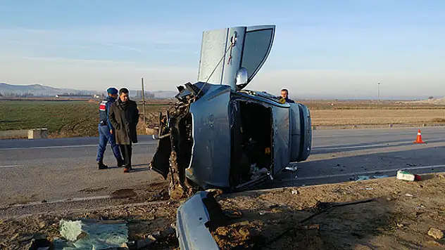 Konya'da otomobil devrildi: 1 ölü, 1 yaralı