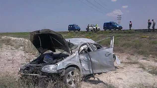 Konya'da otomobil devrildi: 1 ölü, 4 yaralı