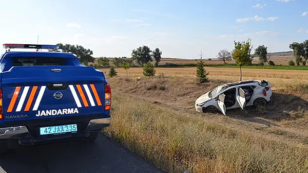Konya'da otomobil devrildi: 2 yaralı