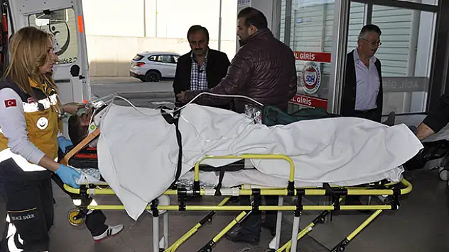 Konya'da otomobil devrildi: 3 yaralı
