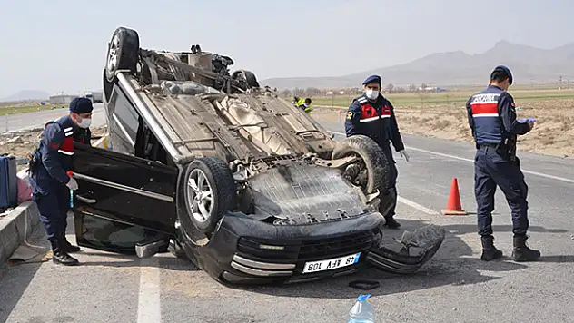 Konya'da otomobil devrildi: 4 yaralı
