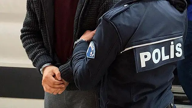 Konya'da, otomobil hırsızlığı şüphelisi yakalandı