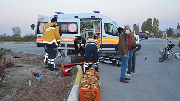 Konya'da otomobil ile motosiklet çarpıştı: 2 yaralı