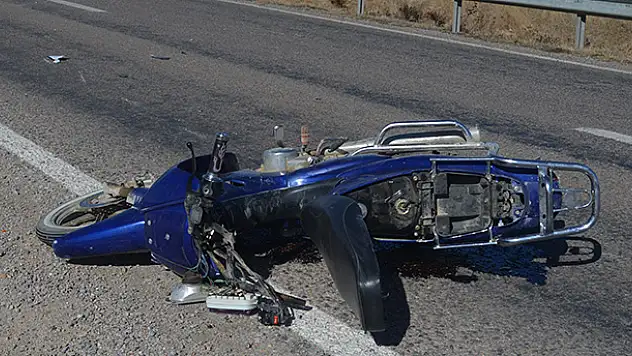 Konya'da otomobil ile motosiklet çarpıştı