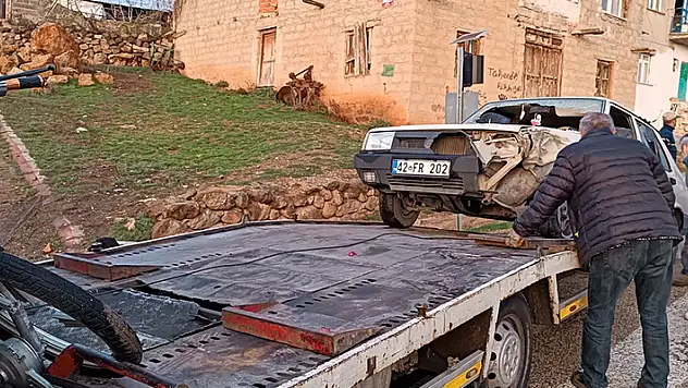 Konya'da otomobil ile motosiklet çarpıştı: 1 yaralı
