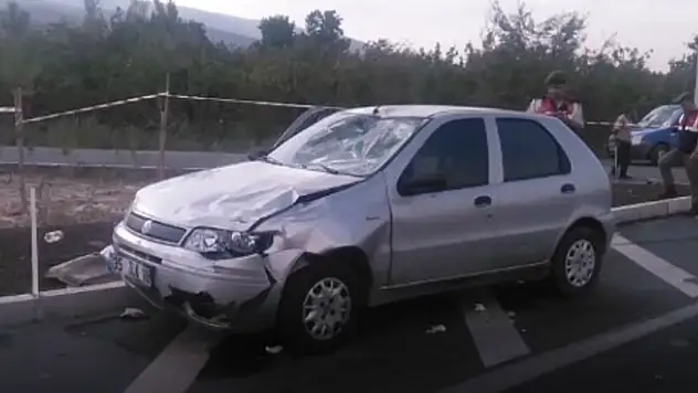 Konya'da otomobil ile motosiklet çarpıştı: 1 ölü, 4 yaralı