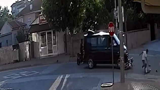 Konya'da otomobil motosikletle çarpıştı
