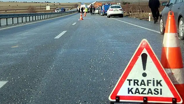 Konya'da otomobil öğrenciye çarptı