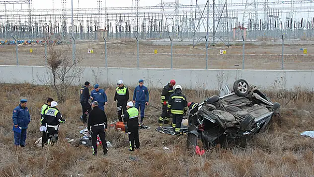 Konya'da otomobil şarampole devrildi: 1 ölü, 6 yaralı