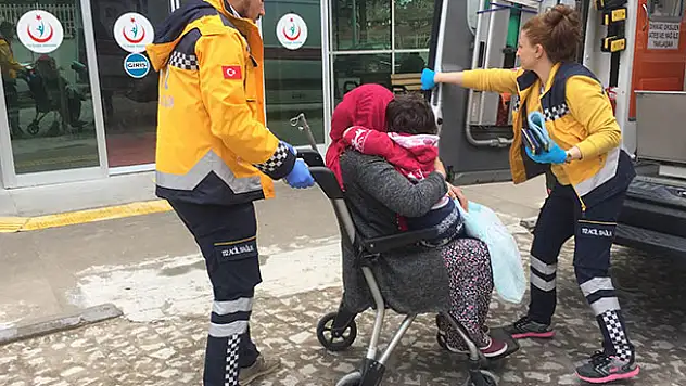 Konya'da otomobil şarampole devrildi: 4 yaralı