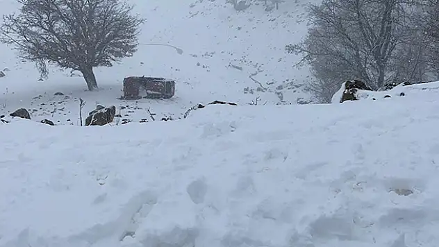 Konya'da otomobil şarampole devrildi: 5 yaralı
